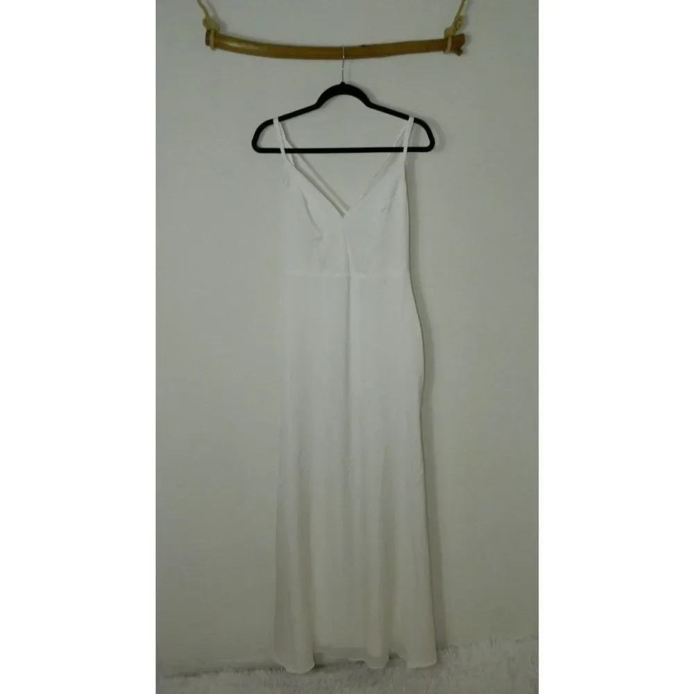 Lulu's Dress‎ Luxe Living White Ivory Satin Backless Maxi Dress Size Medium